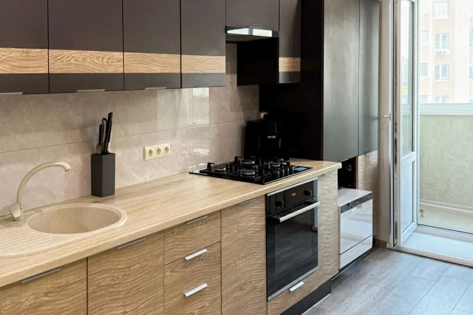 Продаётся 1-комнатная квартира, 46 м²