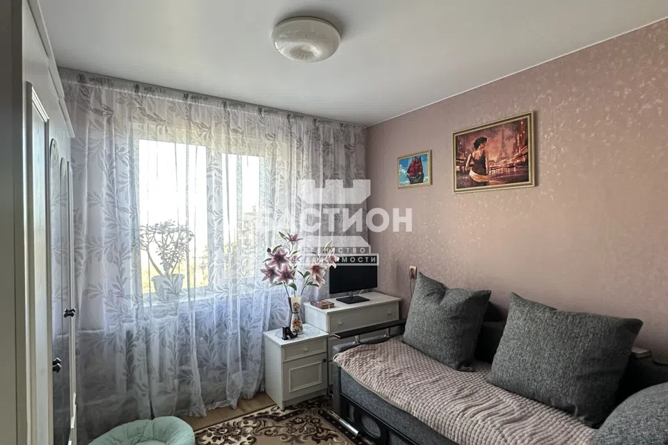 Продаётся 3-комнатная квартира, 62.4 м²