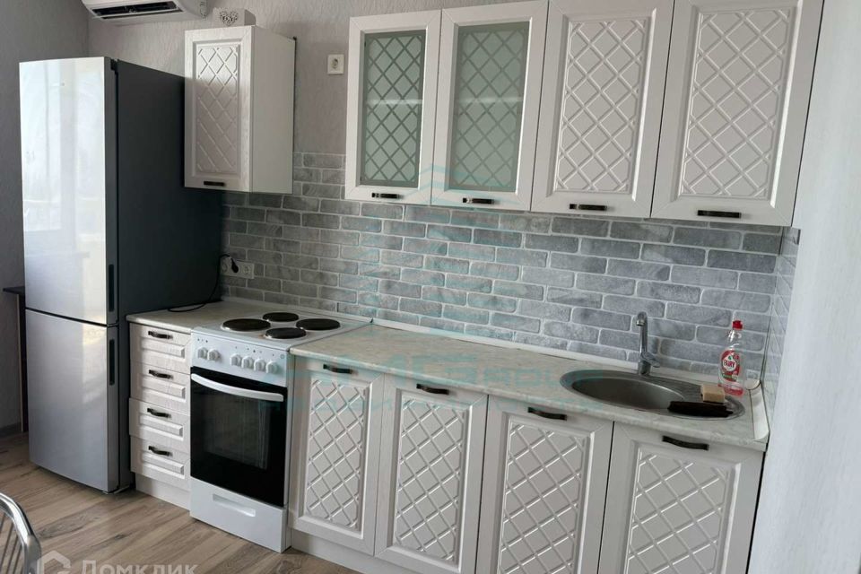 Сдаётся 2-комнатная квартира, 70 м²