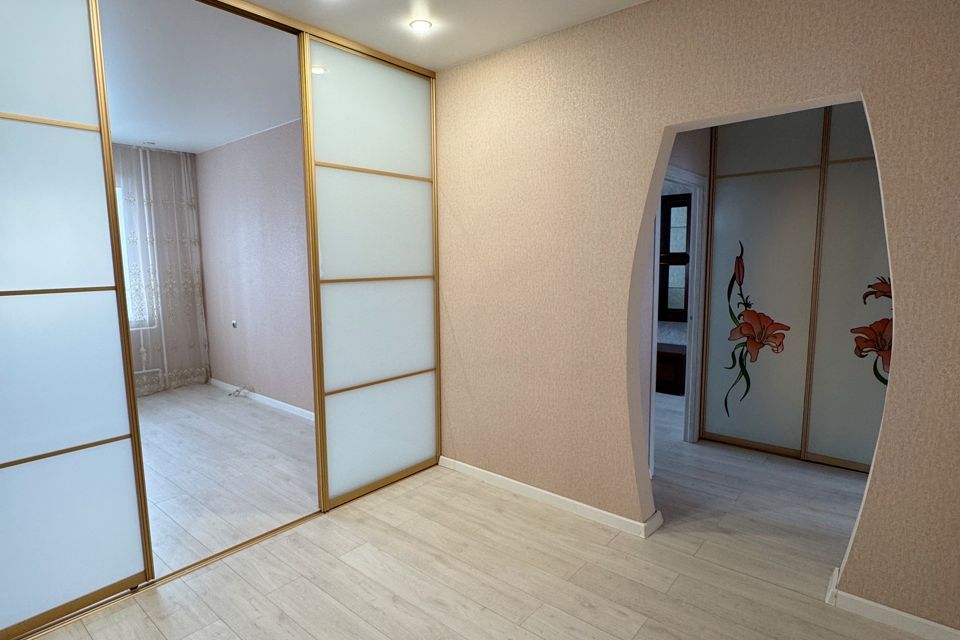 Продаётся 3-комнатная квартира, 77.3 м²