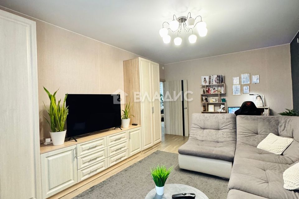 Продаётся 2-комнатная квартира, 61.5 м²