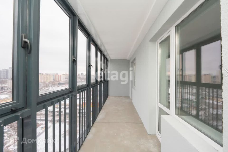 Продаётся 3-комнатная квартира, 125.2 м²