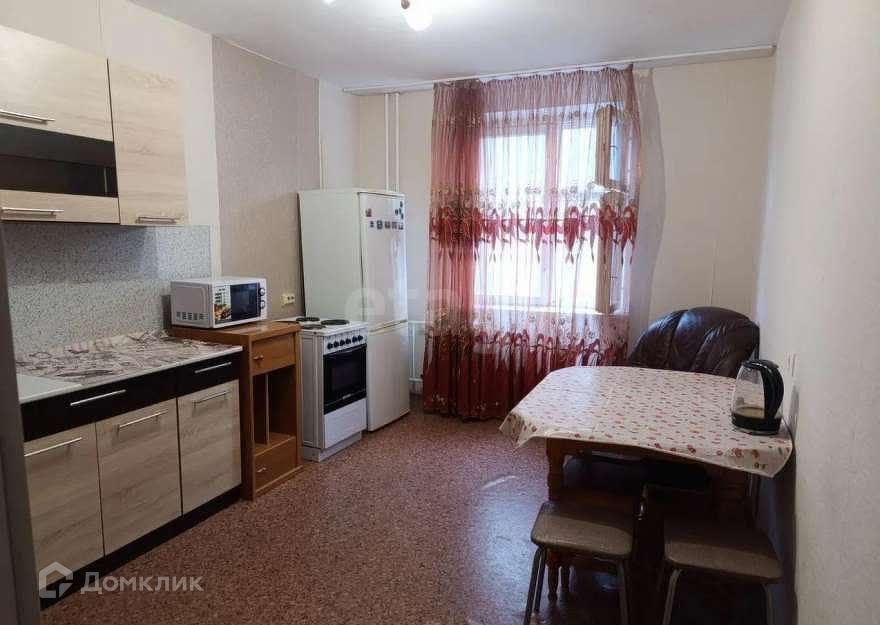 Сдаётся 1-комнатная квартира, 45 м²