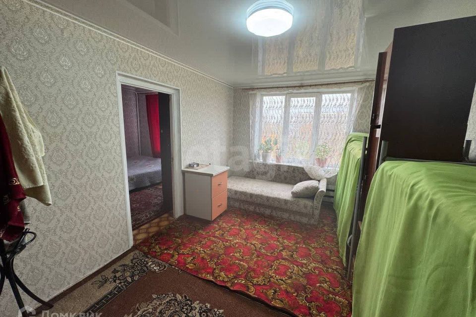 Продаётся 3-комнатная квартира, 48.9 м²