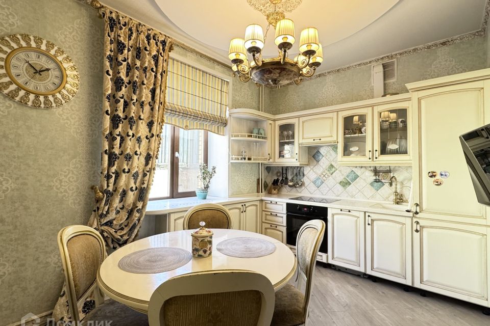 Продаётся 2-комнатная квартира, 58 м²