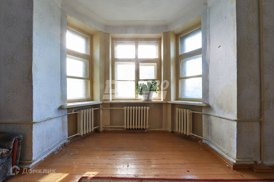 Продаётся 2-комнатная квартира, 63.3 м²