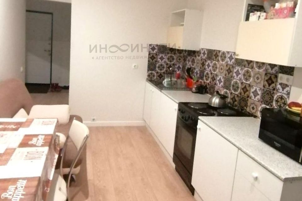 Продаётся 1-комнатная квартира, 37 м²