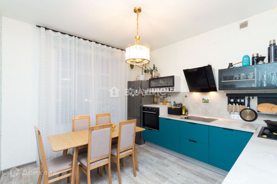 Продаётся 2-комнатная квартира, 63 м²