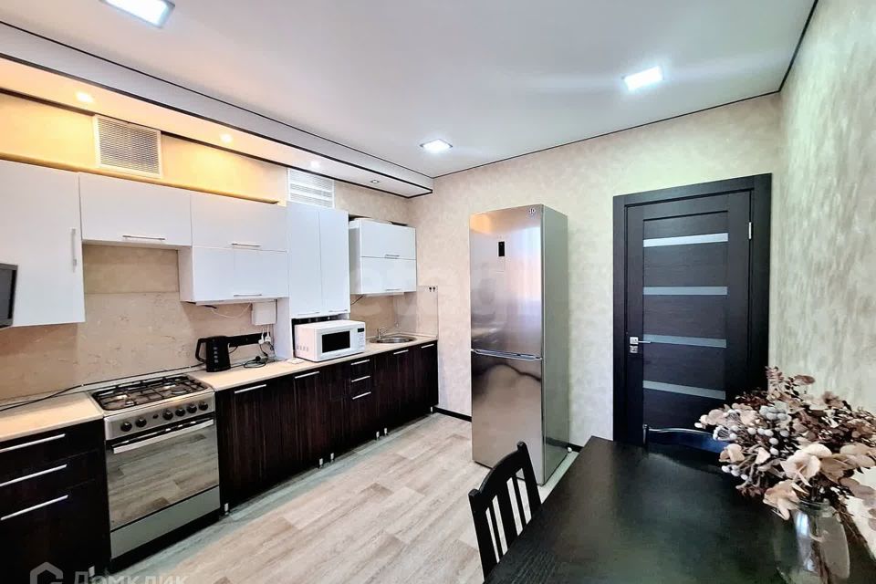 Продаётся 1-комнатная квартира, 36.8 м²