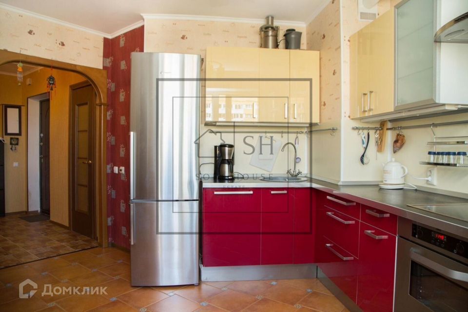 Сдаётся 2-комнатная квартира, 70 м²