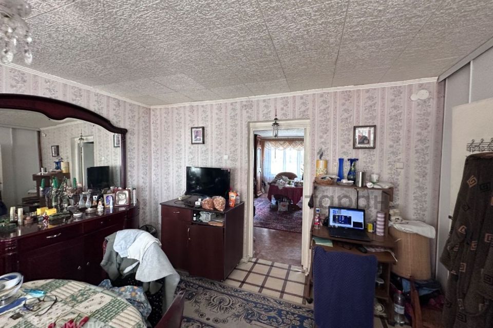 Продаётся 4-комнатная квартира, 94.8 м²