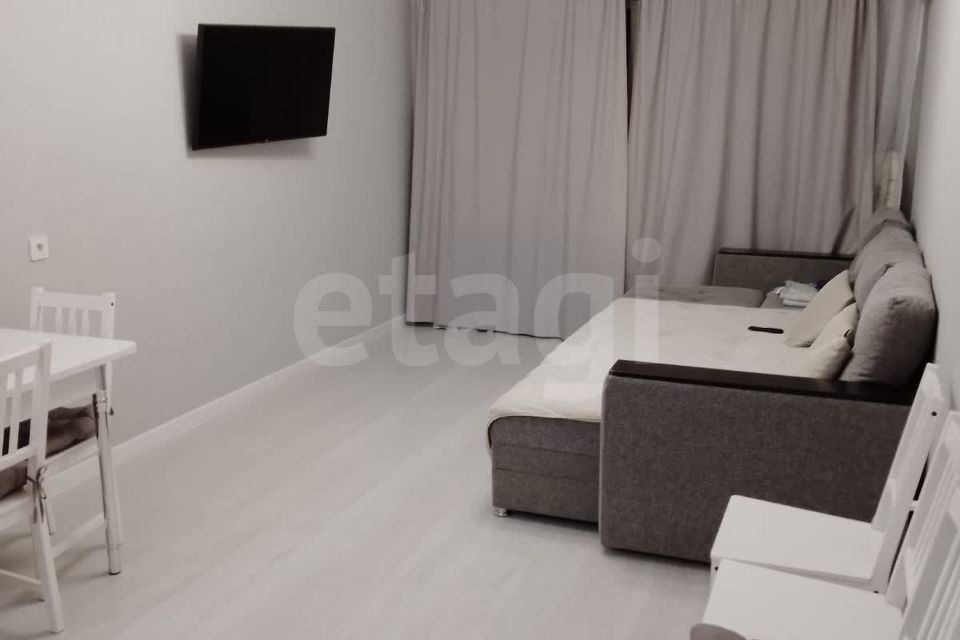 Продаётся 2-комнатная квартира, 65.4 м²