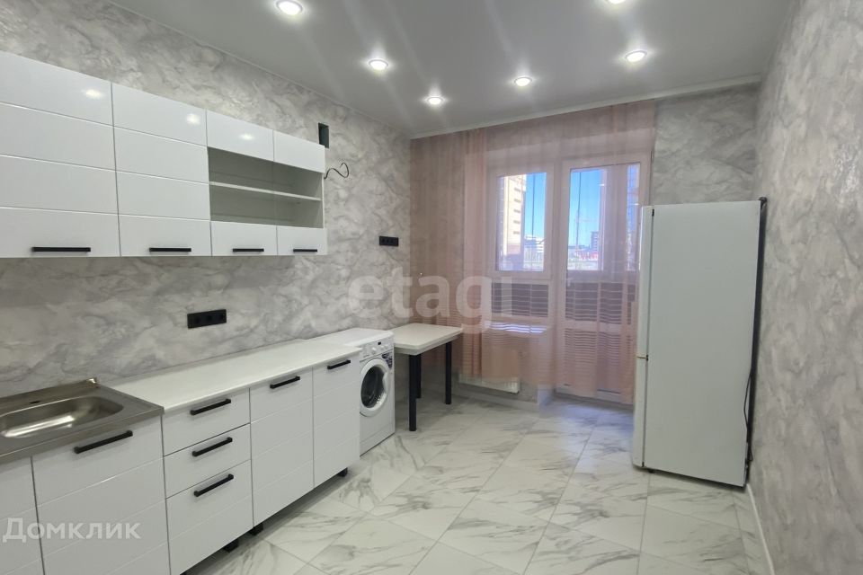 Продаётся 1-комнатная квартира, 38.95 м²