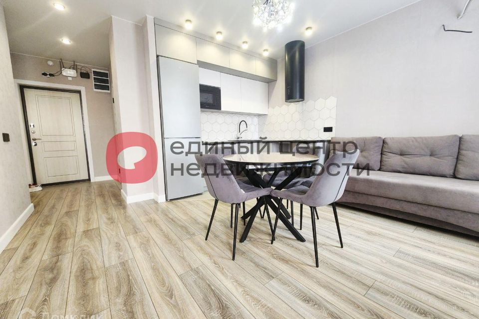 Продаётся 1-комнатная квартира, 40 м²