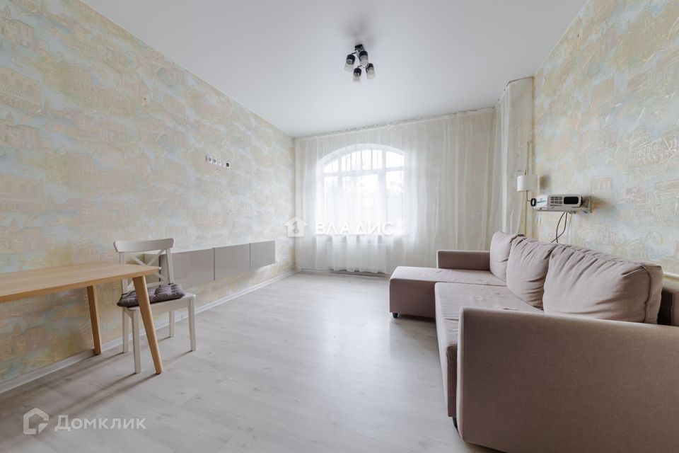 Продаётся 2-комнатная квартира, 94.5 м²