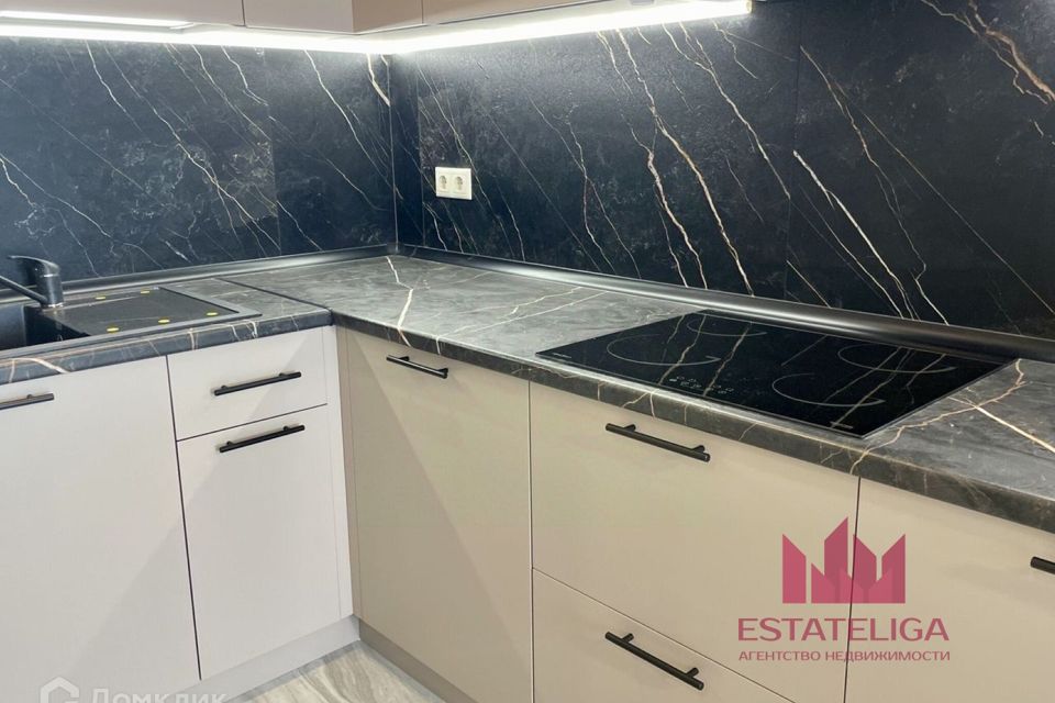 Сдаётся 2-комнатная квартира, 42 м²