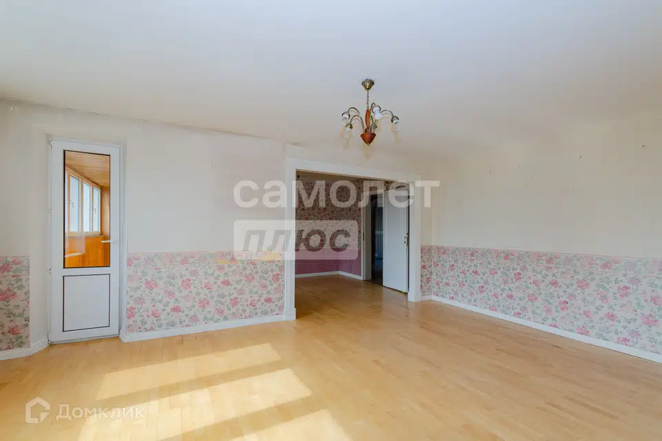 Продаётся 5-комнатная квартира, 111.9 м²