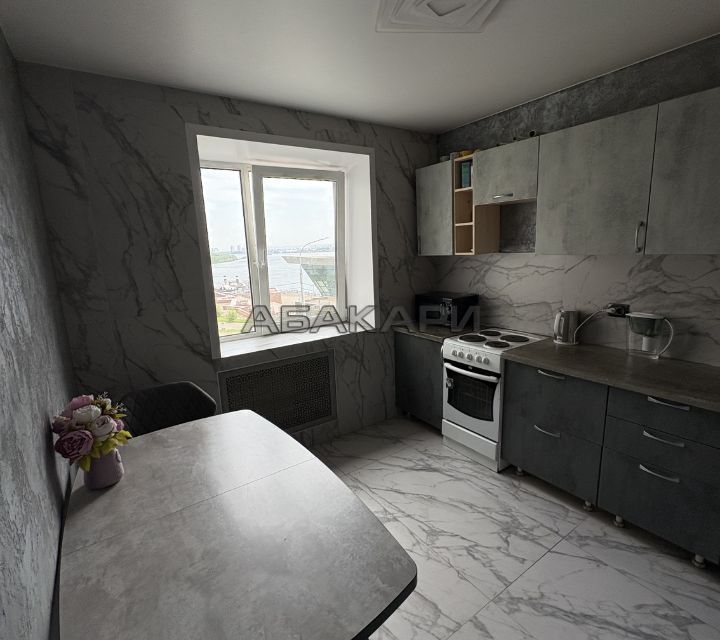 Сдаётся 2-комнатная квартира, 50 м²