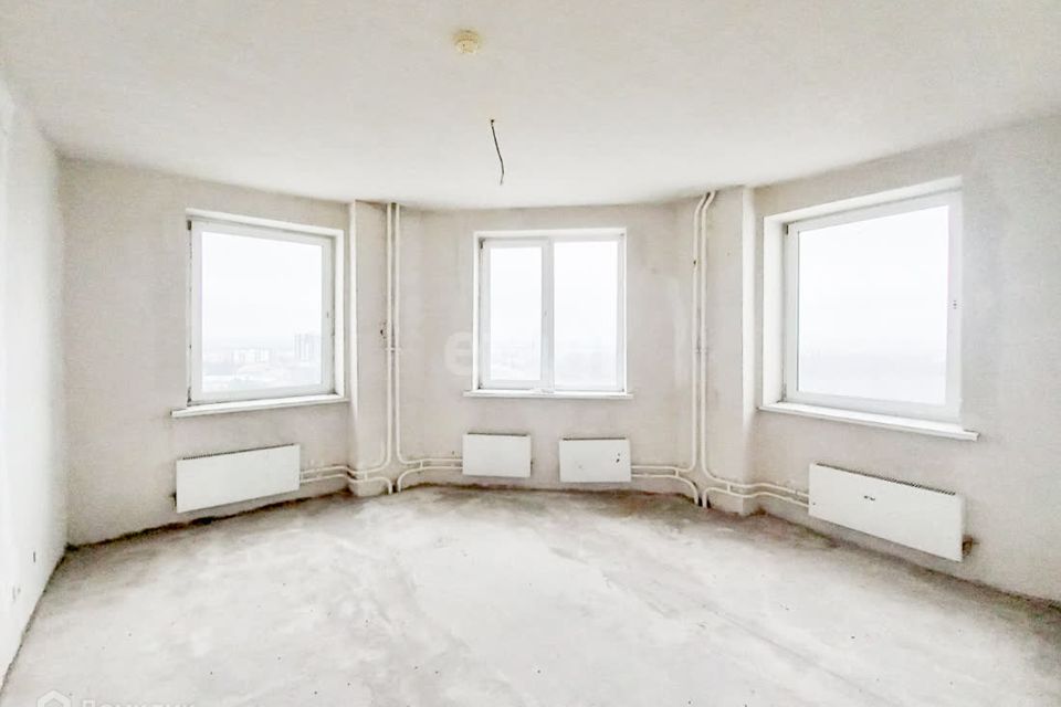 Продаётся 3-комнатная квартира, 110.6 м²