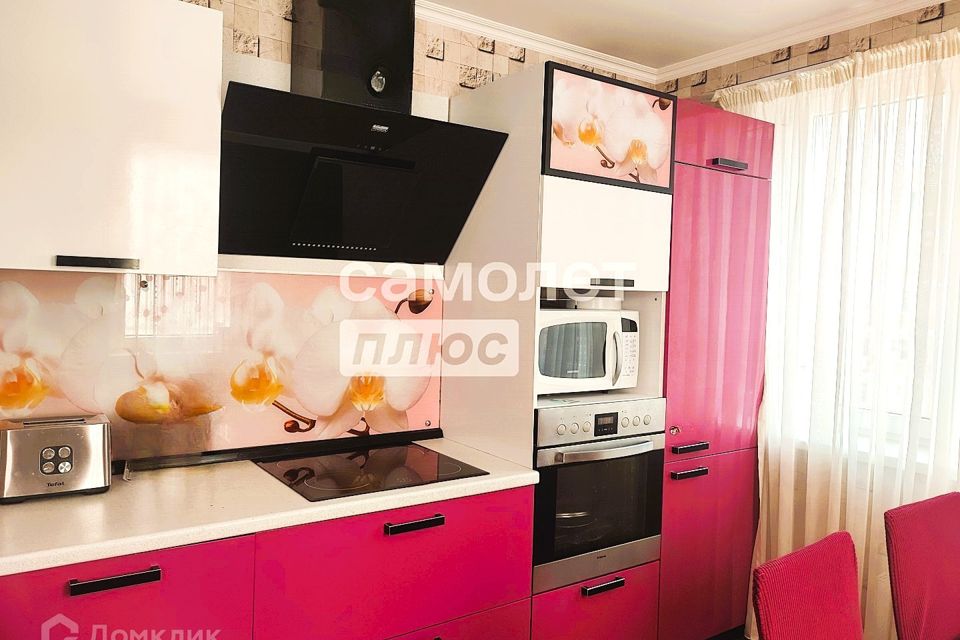 Продаётся 2-комнатная квартира, 63.3 м²