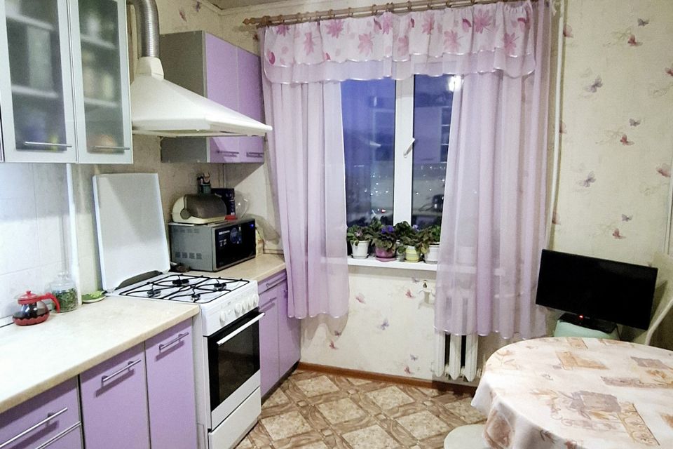 Продаётся 3-комнатная квартира, 56.7 м²