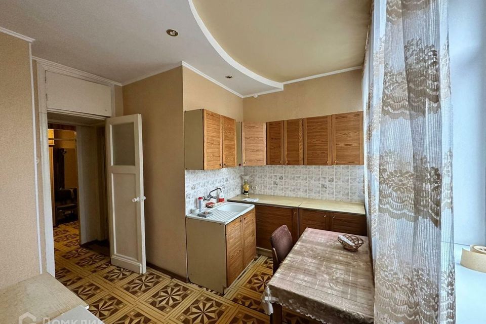 Продаётся 4-комнатная квартира, 90.2 м²