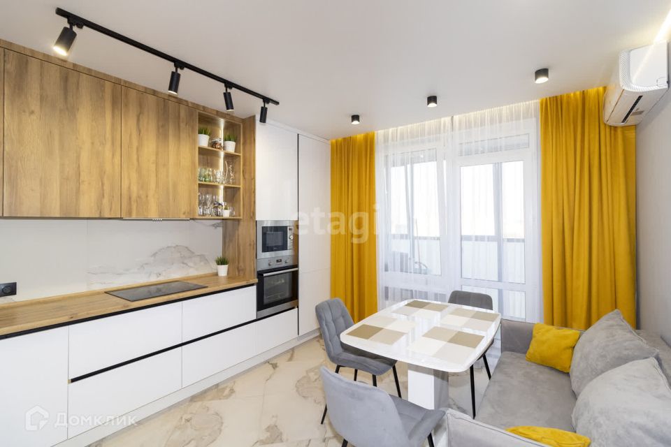 Продаётся 2-комнатная квартира, 59.6 м²