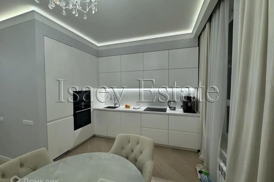 Продаётся 3-комнатная квартира, 85 м²