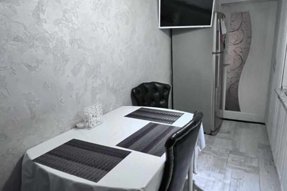 Продаётся 2-комнатная квартира, 60 м²