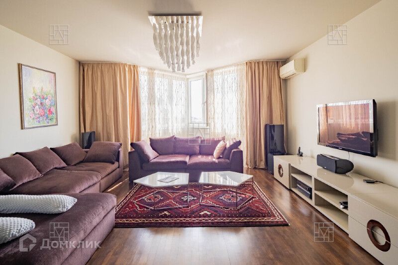 Сдаётся 3-комнатная квартира, 106 м²