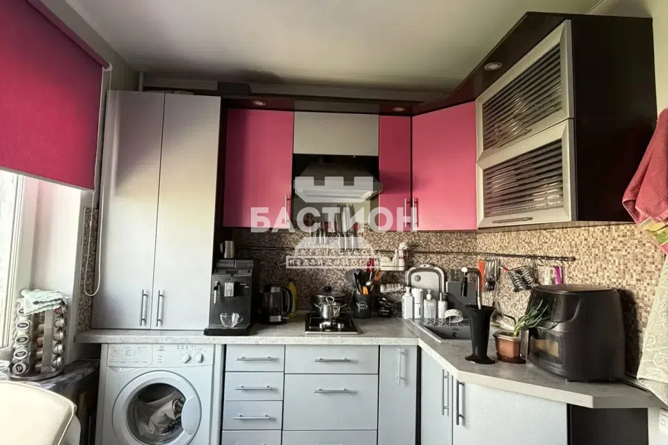 Продаётся 3-комнатная квартира, 53 м²