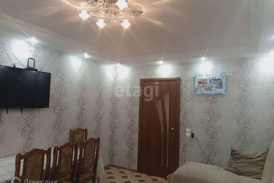 Продаётся 3-комнатная квартира, 60.3 м²