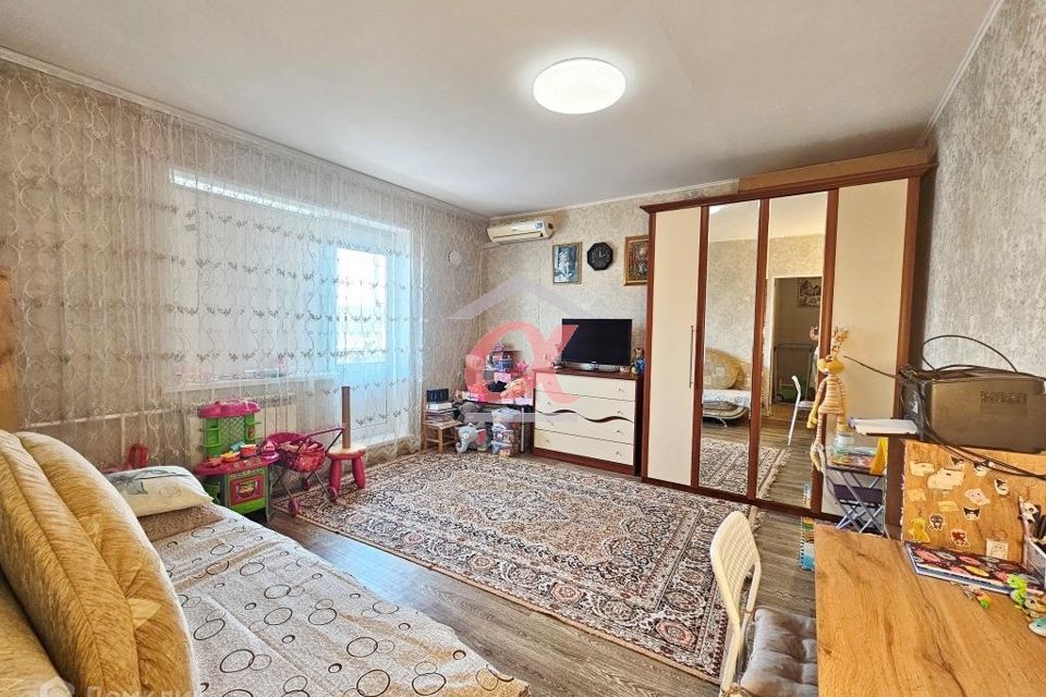 Продаётся 3-комнатная квартира, 63 м²