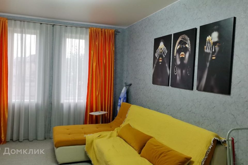 Продаётся 2-комнатная квартира, 47.2 м²