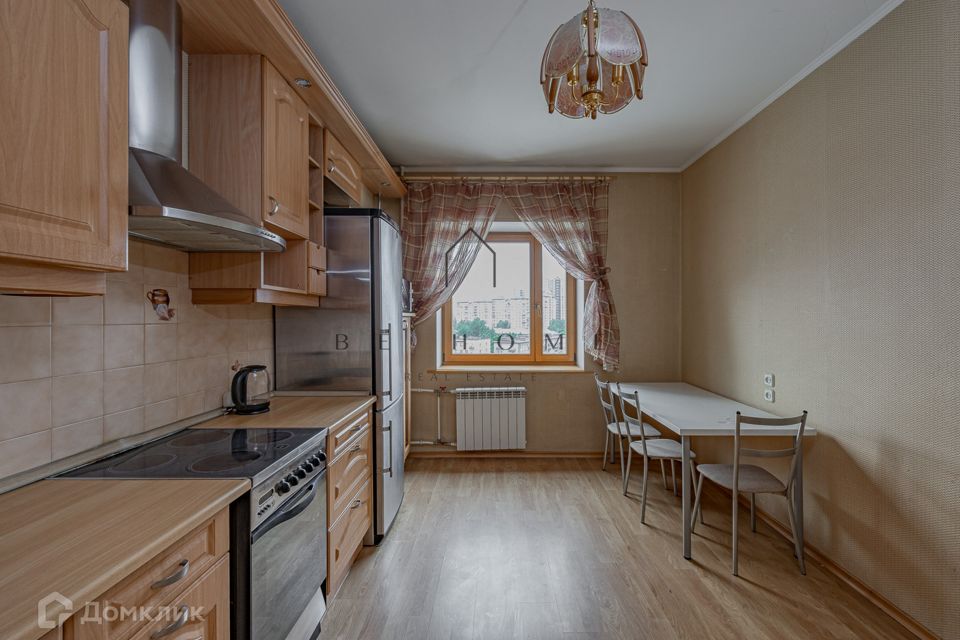 Сдаётся 2-комнатная квартира, 68 м²