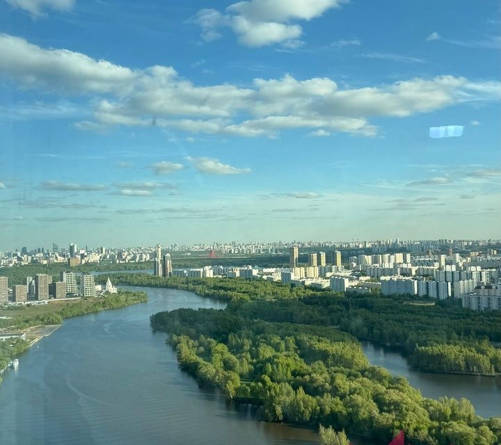 Продаётся 2-комнатная квартира, 62 м²