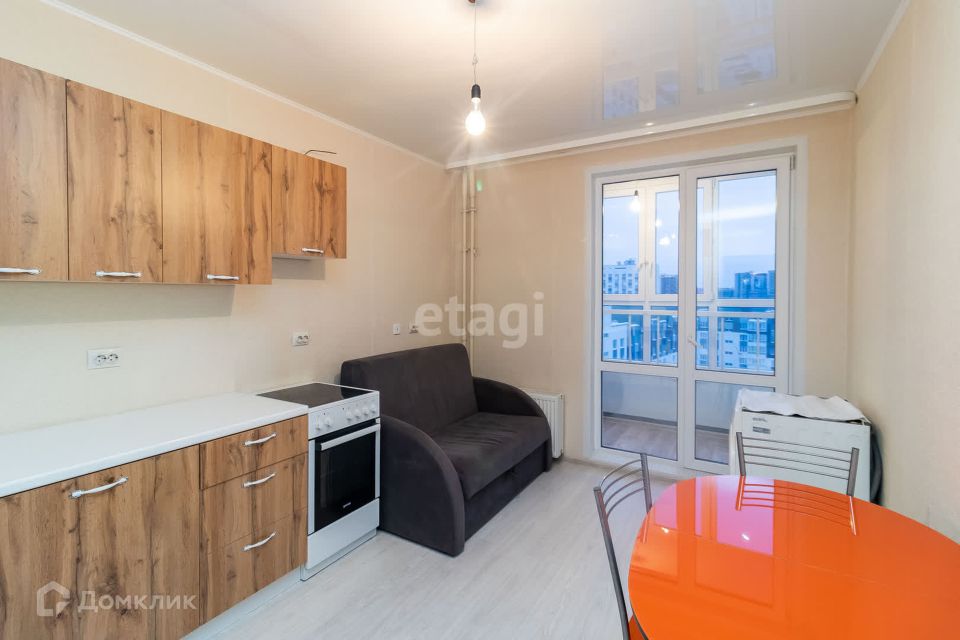 Продаётся 1-комнатная квартира, 38.8 м²