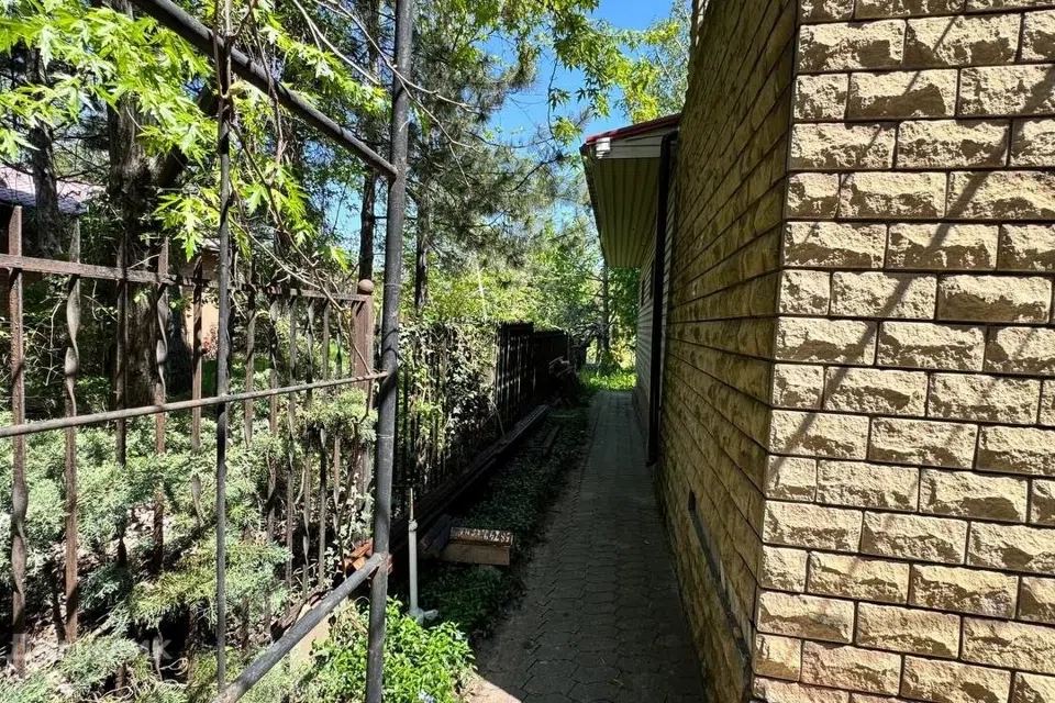 Продаётся 2-этажный дом, 235.1 м²