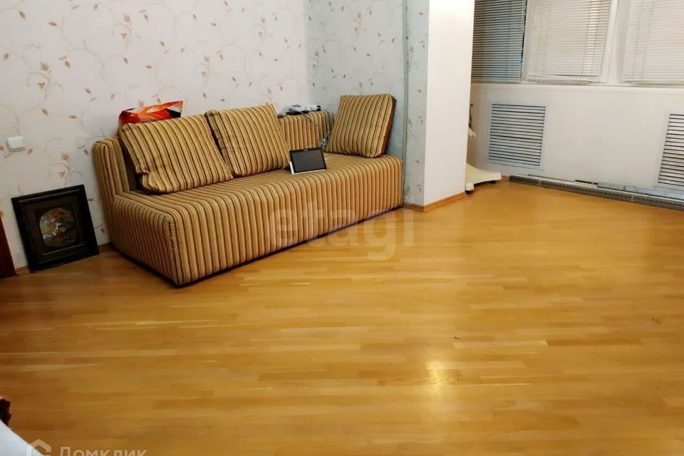 Продаётся 3-комнатная квартира, 77 м²