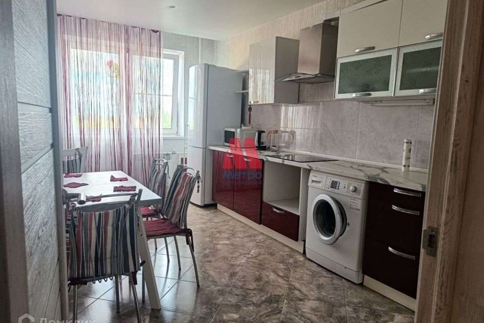 Сдаётся 3-комнатная квартира, 84 м²