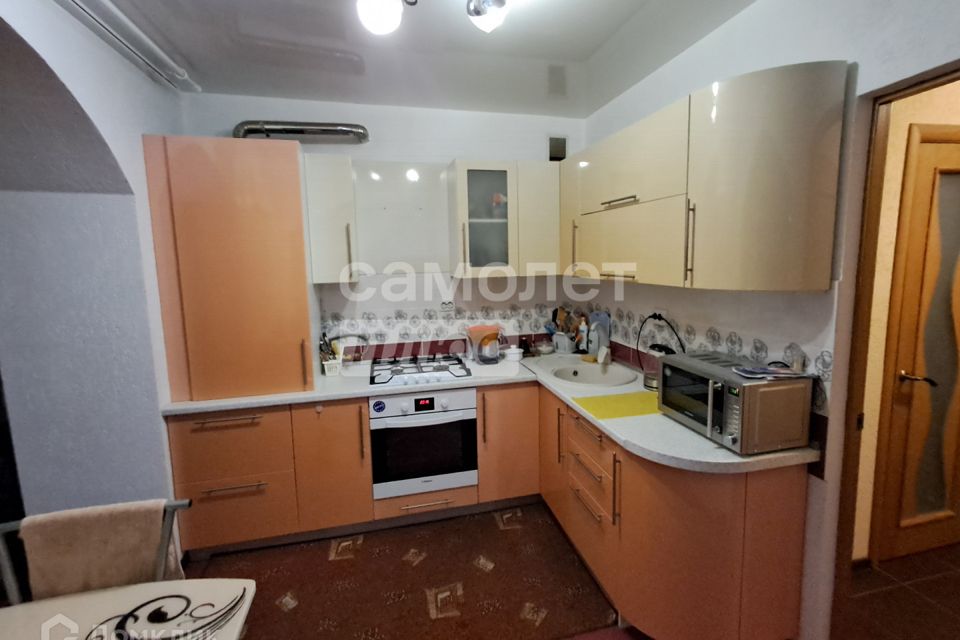 Продаётся 1-комнатная квартира, 37.3 м²