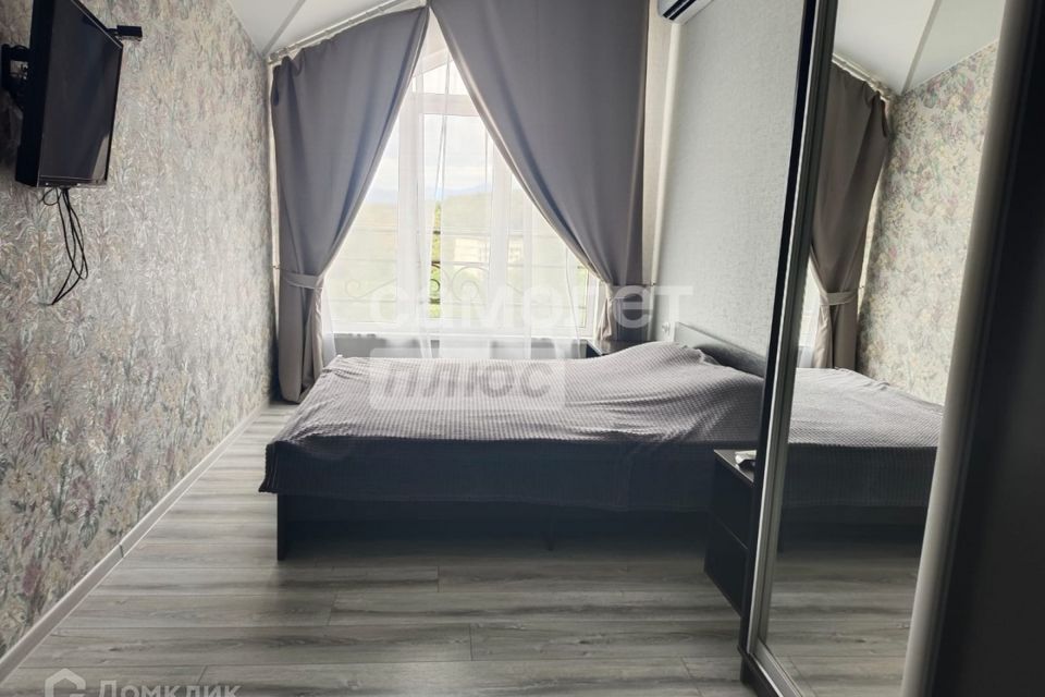 Продаётся 1-комнатная квартира, 50 м²