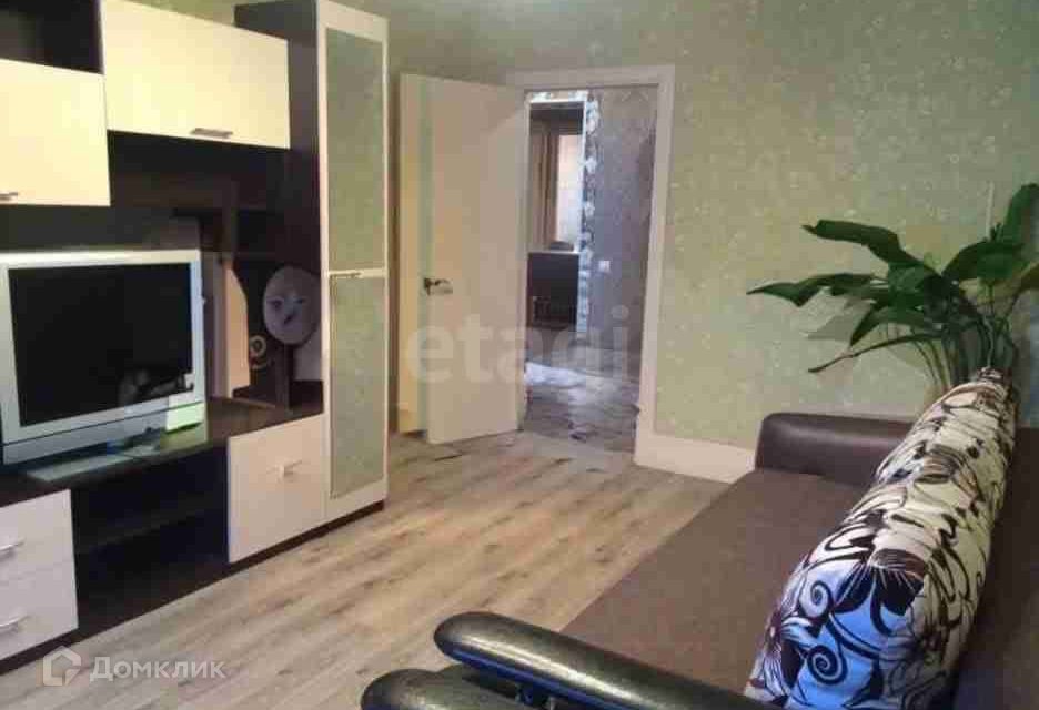 Продаётся 2-комнатная квартира, 56.8 м²