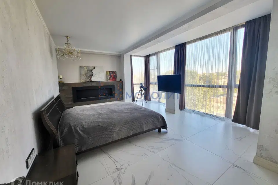 Продаётся 3-комнатная квартира, 96.5 м²