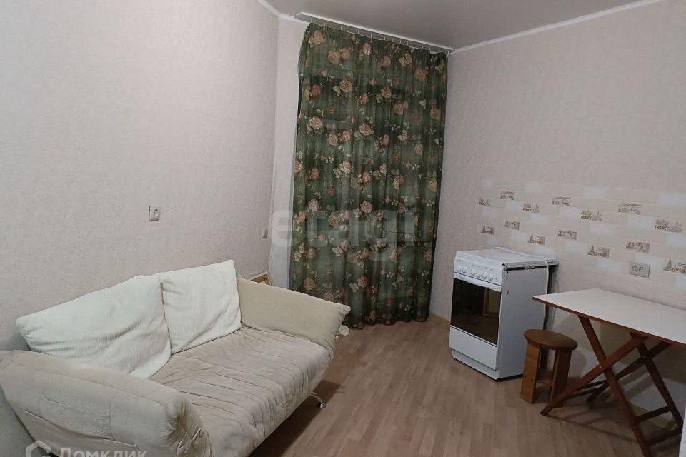 Продаётся 1-комнатная квартира, 42.5 м²