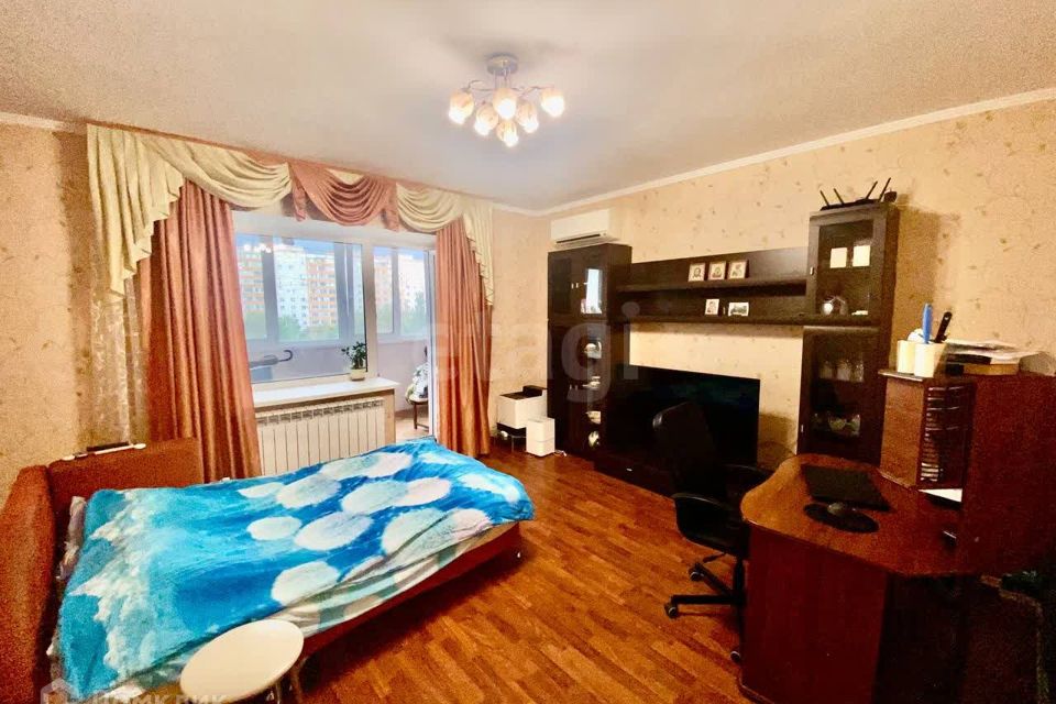 Продаётся 1-комнатная квартира, 48 м²
