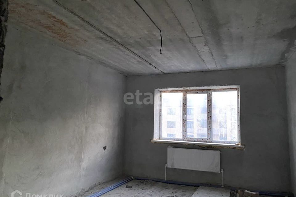 Продаётся 3-комнатная квартира, 105 м²