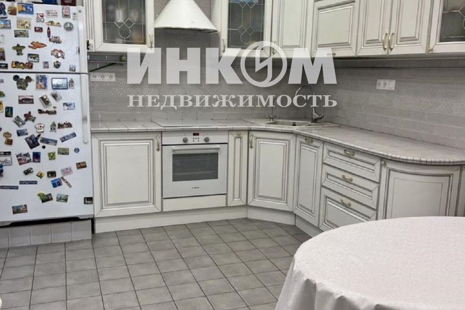 Продаётся 3-комнатная квартира, 76 м²