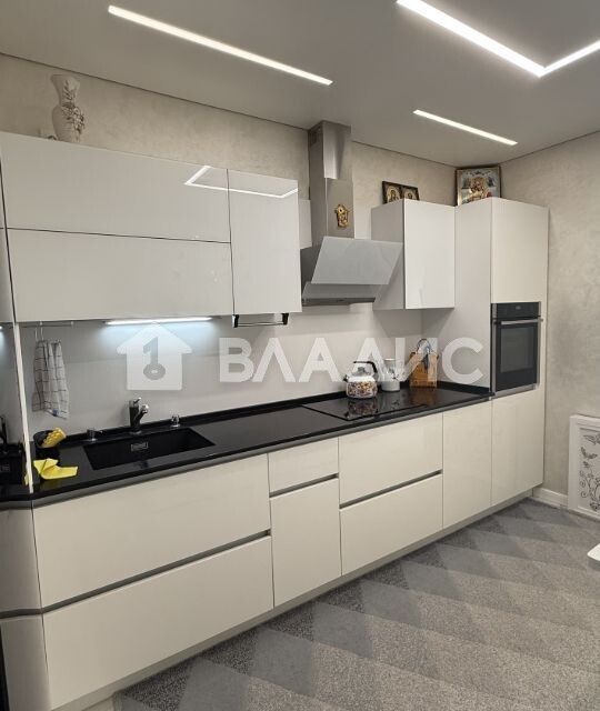 Продаётся 1-комнатная квартира, 44 м²