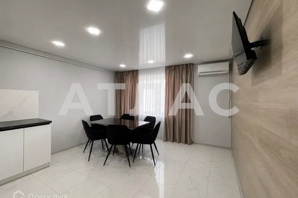 Продаётся 2-комнатная квартира, 91.6 м²
